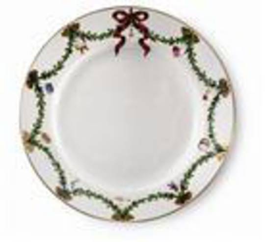 StarFluted Christmas Dinner Plate